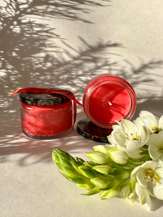 Soy candle: perfect for gift set for any occasion or for  baby shower.